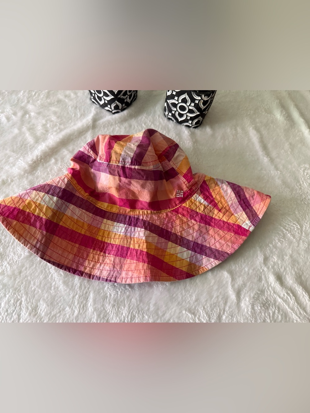 Columbia Sun Goddess Orange Pink Plaid & Beige Reversible Sunhat Bucket Hat